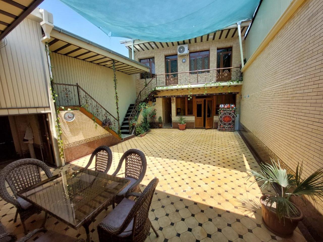 Family Guest House Seven Samarkand Esterno foto